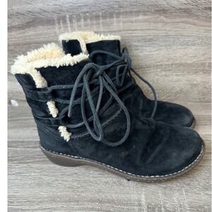 UGG Australia Black Suede Shearling Lace Up Ankle Boots Women 1011504